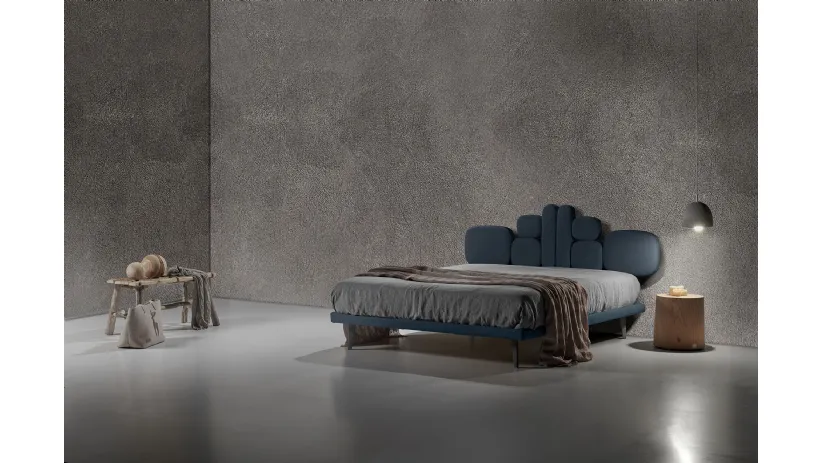 Letto in tessuto con testiera di design Twist Lionel di Excò