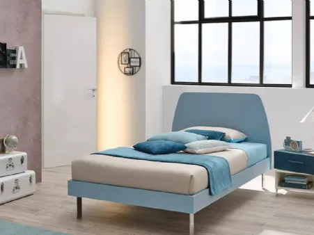 Letto a una piazza e mezza con testiera Cake in laccato opaco Cielo SC107 di Moretti Compact