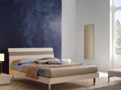 Letto matrimoniale con testiera in laccato opaco SC123 di Moretti Compact