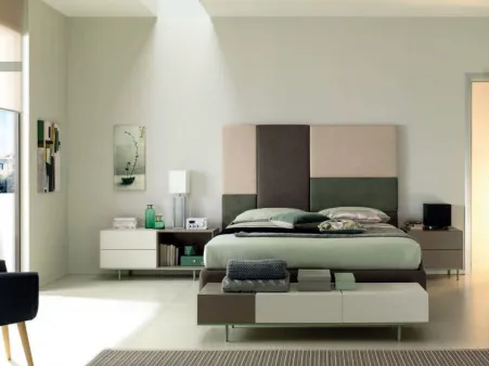 Letto con testiera importante in ecopelle NC110 Moretti Compact
