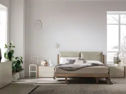 Letto con testiera imbottita Nikki di Tomasella