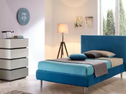 Letto singolo in tessuto con testiera trapuntata SC209 di Moretti Compact