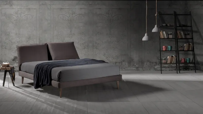 Letto in tessuto con testiera relax Zoè tre Ring 14 di Excò