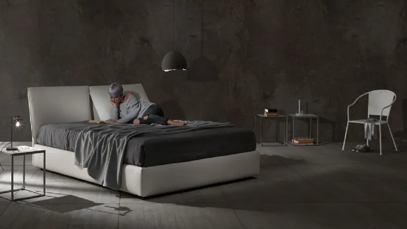 Letto con contenitore e testiera relax Zoe tre Ring 28 di Excò