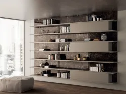 Libreria sospesa Living Exclusiva in laccato opaco Visone di Scavolini