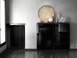 Madia Cosmopolitan in Cristallo laccato Nero di Bontempi