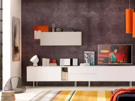 Parete attrezzata con wallbox a giorno e basamento in metallo laccato opaco LV106 di Moretti Compact