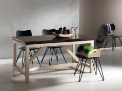 Tavolo Social Floating in legno con top verniciato di Scavolini