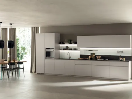 Cucina Moderna DeLinea in laccato Grigio Chiaro di Scavolini