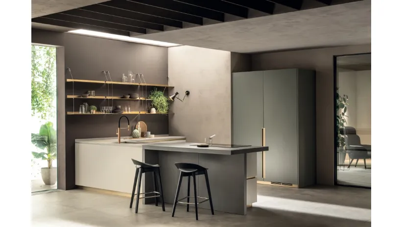 Cucina Moderna DeLinea in laccato Tortora e Verde Minerale di Scavolini