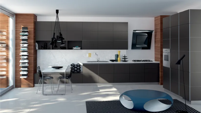 Cucina Moderna Tetrix in Grigio Ferro opaco con ante in Vetro di Scavolini