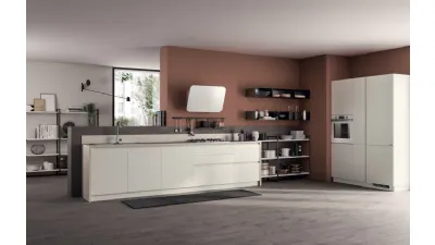 Cucina su misura Evolution in laccato Bianco opaco e Concrete Jersey di Scavolini