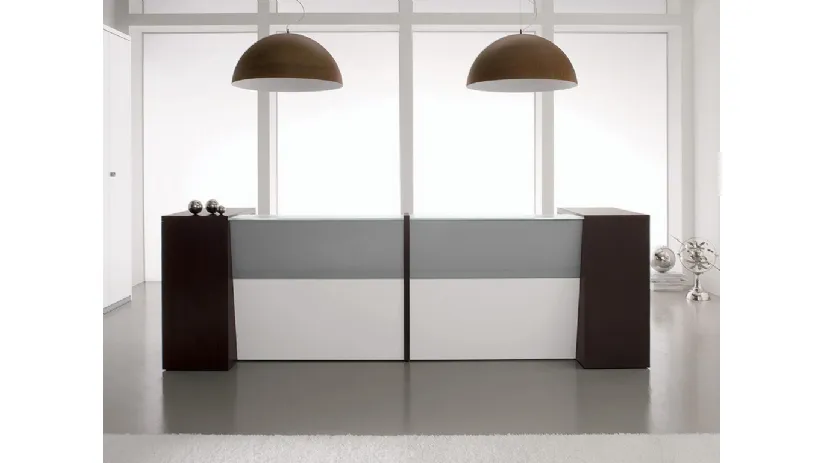 Mobile Reception Atrium lineare in laccato opaco di MobilOfficeFurniture