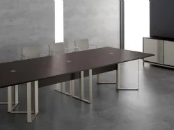 Scrivania Infinity Meeting in melaminico e metallo di MobilOfficeFurniture
