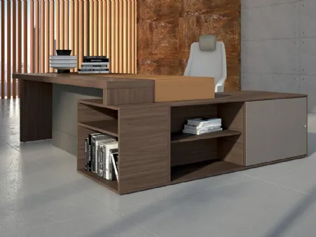 Scrivania in melaminico e laccato President Plus di MobilOfficeFurniture