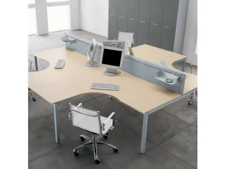 Scrivania operativa Point sagomata in melaminico e metallo di MobilOfficeFurniture